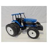 Ford NH 8970 w/Cab 4WD & Duals