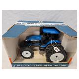 Ford NH 8970 w/Cab, 4WD and Duals