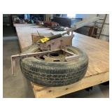 Clay Pigeon Thrower - Mounter on Tire****