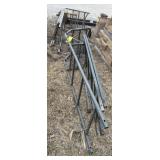 2 Ladder Stands