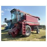 Case IH 1640 Combine*****