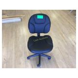 Leatherette office chair in good shape Leatherette office chair in good shape
