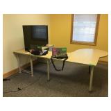 Modern Executive Desk Set