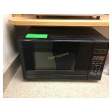 Insignia Microwave