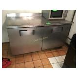 True 5 foot refrigerator 2 door
