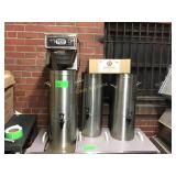 Bunn coffee or tea dispenser with three