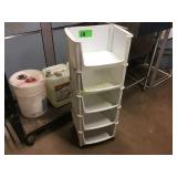 Plastic storage bin on wheels
