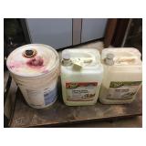 Assorted floor cleaning products cart not