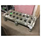 Plastic dunnage