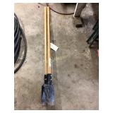 Hand post hole digger