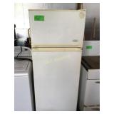 Apartment size refrigerator