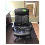 Executive office chair