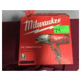 Milwaukee 1/2' Impact Wrench Corded Milwaukee 1/2' Impact Wrench Corded