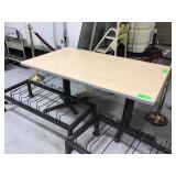 3‘ x 5‘ table 3‘ x 5‘ table