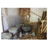 Tractor fertilizer spreader