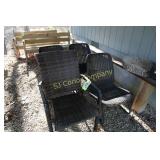 Lot of 5 vynil mesh chairs