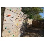 traverse climbing wall