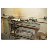 DELTA MILWAUKEE WOOD LATHE WITH COMPOUND