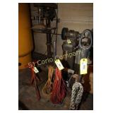 EXTENSION CORDS WITH CAST IRON STAND