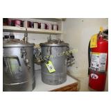 BINKS 5 GALLON PRESSURE TANK  Model 5407