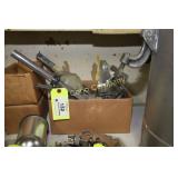 ASSORTED PAINT & PAINT GUN ACCESSORIES