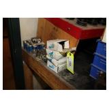 GEARS & RETENTTION STUDS