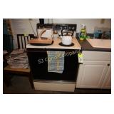 WHIRLPOOL ELECTRIC STOVE