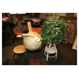 LOT OF ASSORTED DCOR