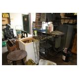 CD RACK & ASSORTED DCOR