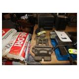 PNEUMATIC MACHINE VISE