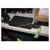 Lorex PoE switch with 8 PoE ports