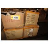 Cases of graduated pearl necklaces - shiny silver