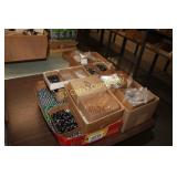 Lot:  Assorted beads and plastic stones