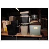 Lot:  Waste paper baskets