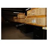 Lot:  2 tables and 2 office desks