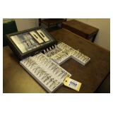 Lot:  Assorted jewelry