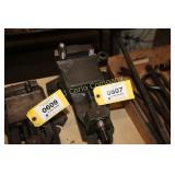 Six inch machine vise