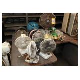 Lot:  Assorted small desk fans