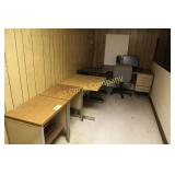 Contents of cubicle - no paperwork