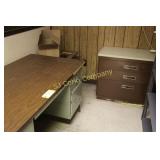 Contents of cubicle - no paperwork