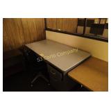 Contents of cubicle - no paperwork