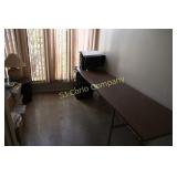 Contents of room - no paperwork