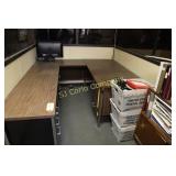 Contents of cubicle - no paperwork