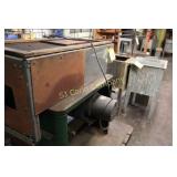 Metal rolling machine