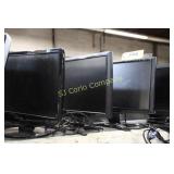 Computer monitors - 17"