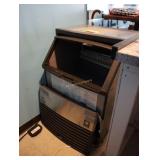 Manitowoc Q210 ice machine