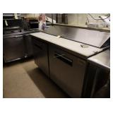 Yukon 5 ft. sandwich unit