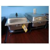 Chafing pans with covers