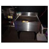 Ice bin, 23 inch