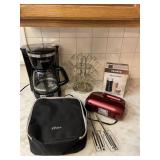 Kitchen small power appliances